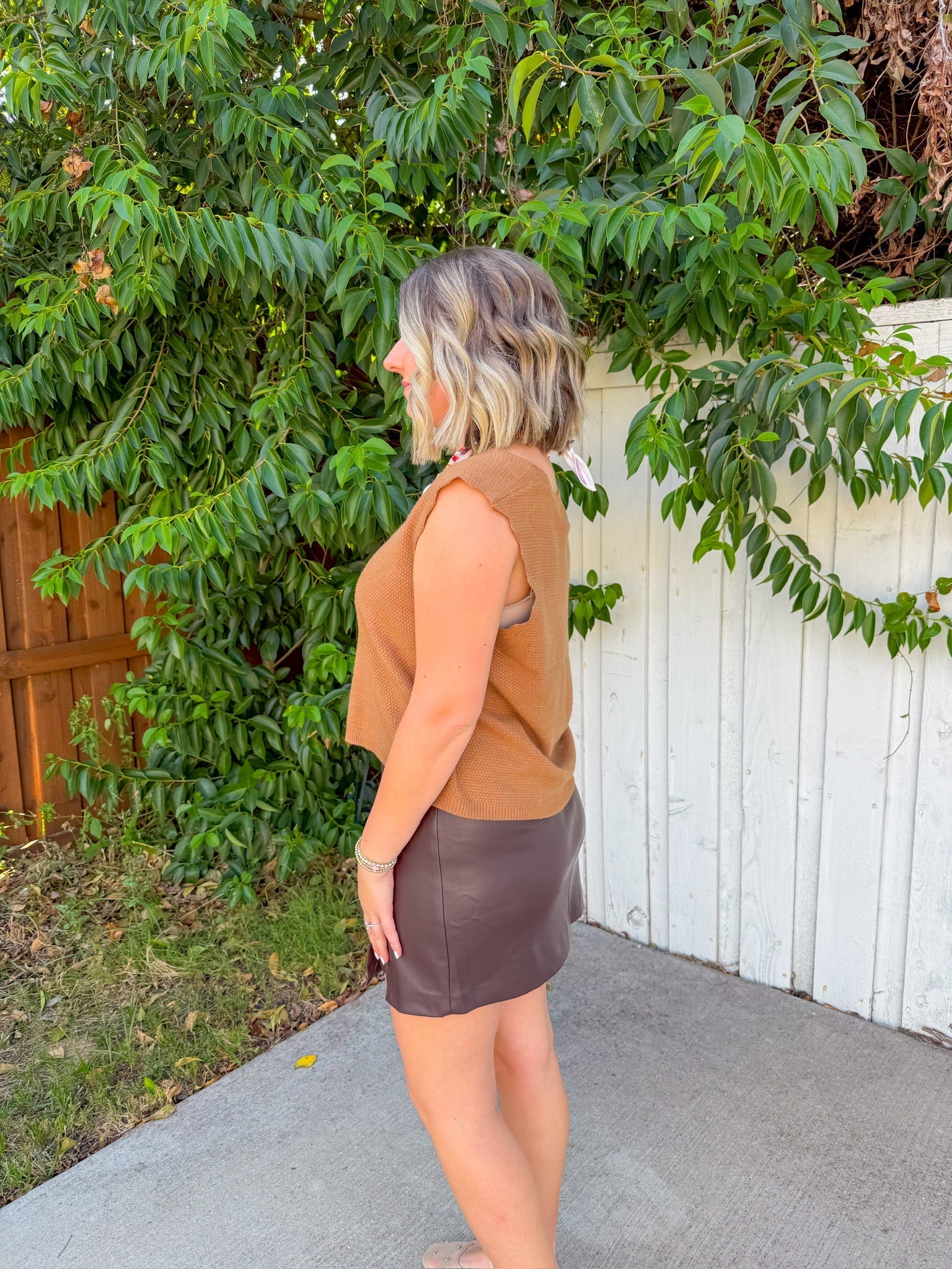 Always On The Go Vest - Brown