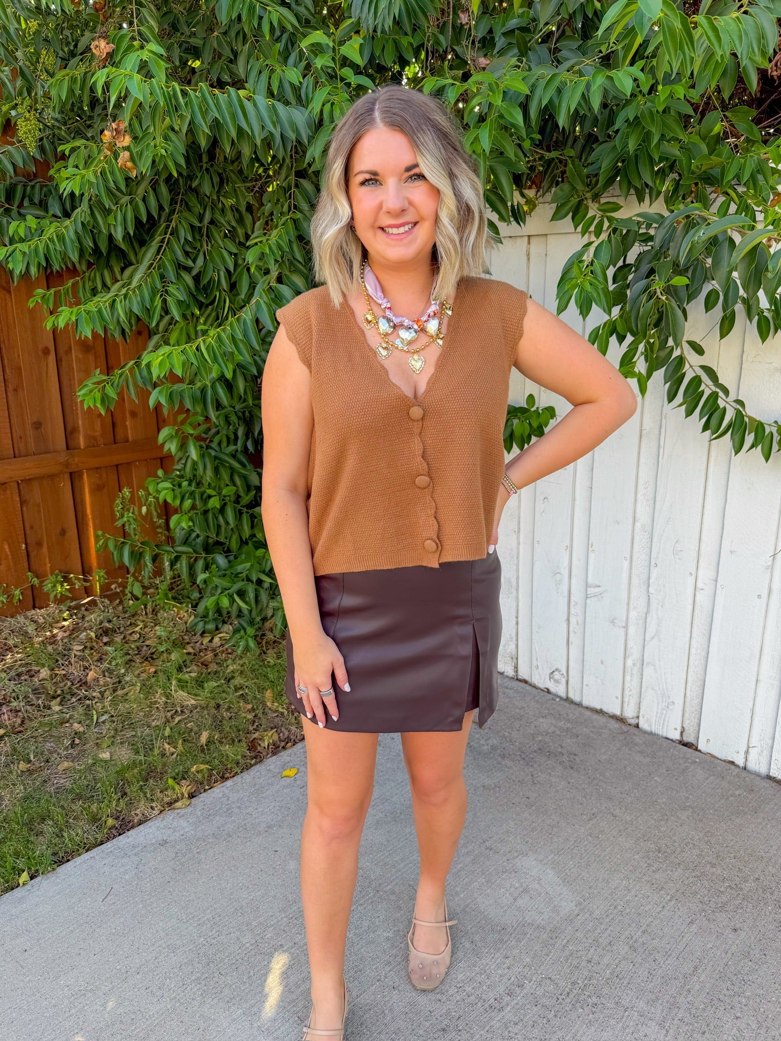 Always On The Go Vest - Brown