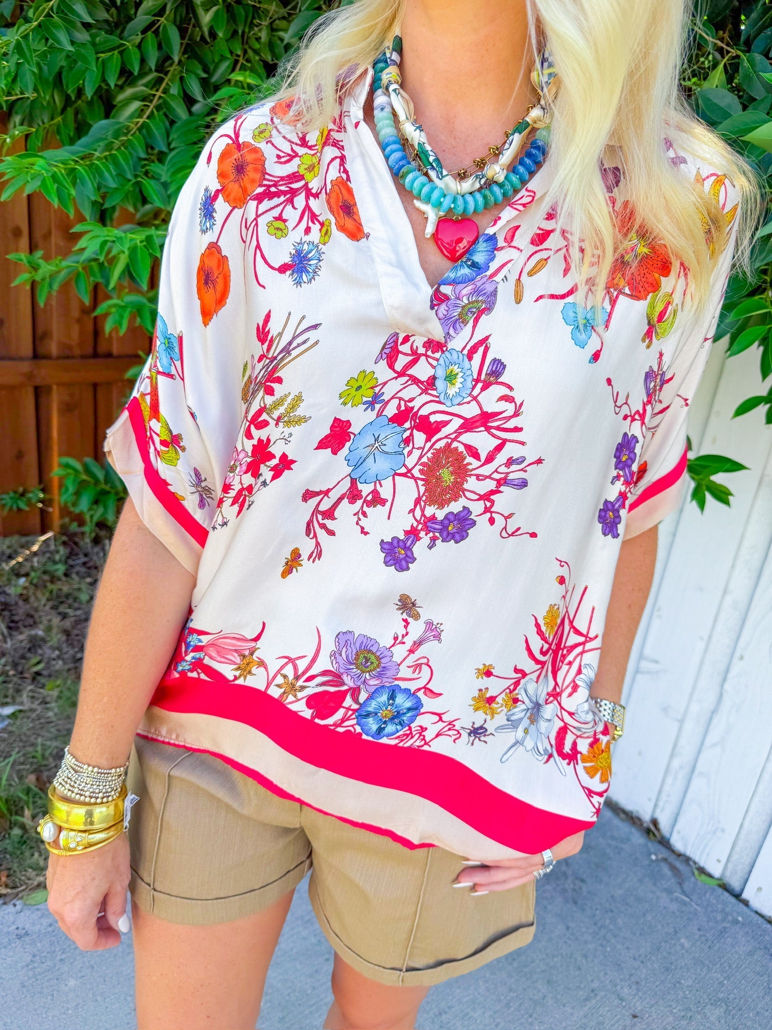 Artistry Angle Top - Cream/Red